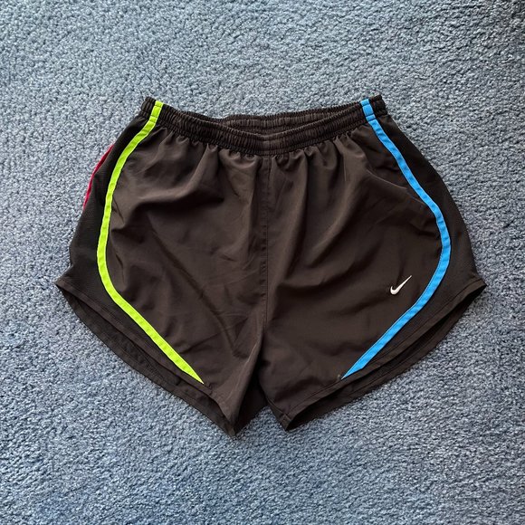 NIKE Dri-Fit Women’s Black Rainbow Striped Athletic Running Shorts - Picture 1 of 5